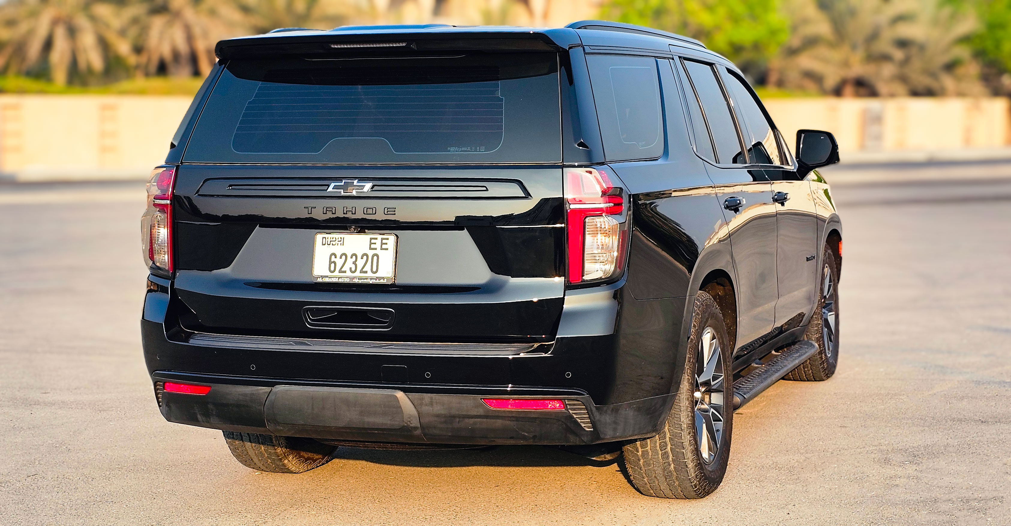 Chevrolet		 Tahoe - Image 5