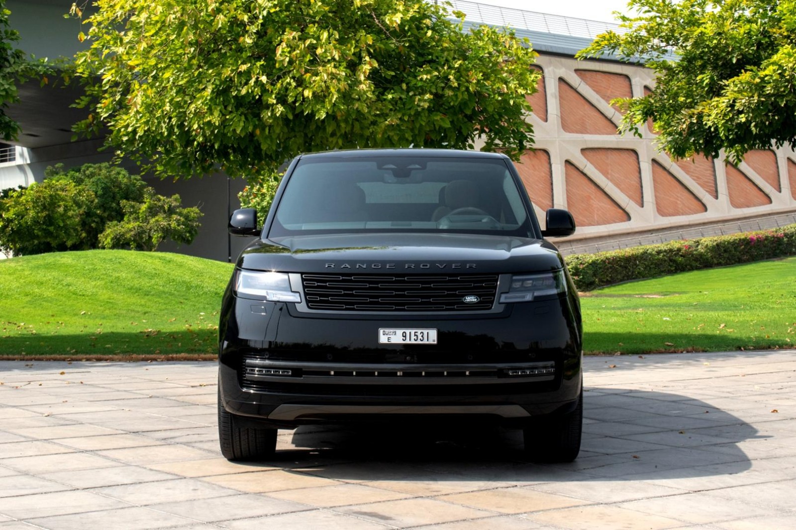 Range Rover		 Autobiography - Image 2