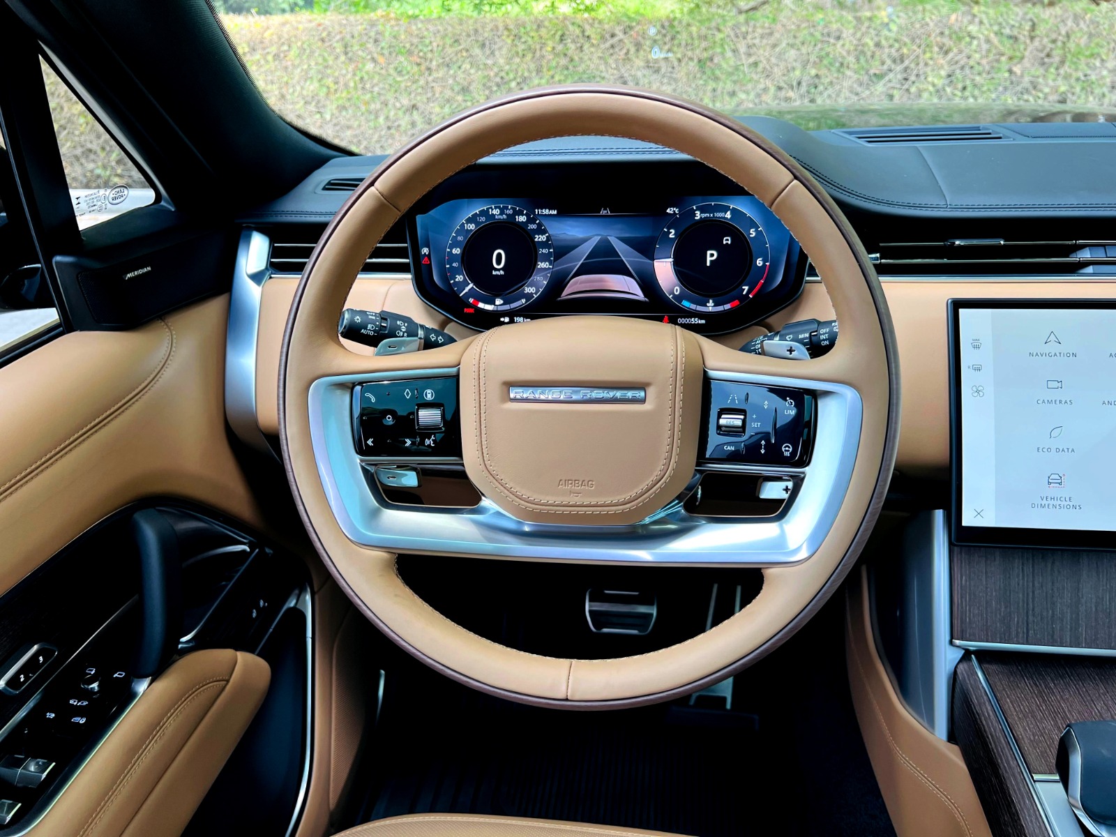Range Rover		 Autobiography - Image 15
