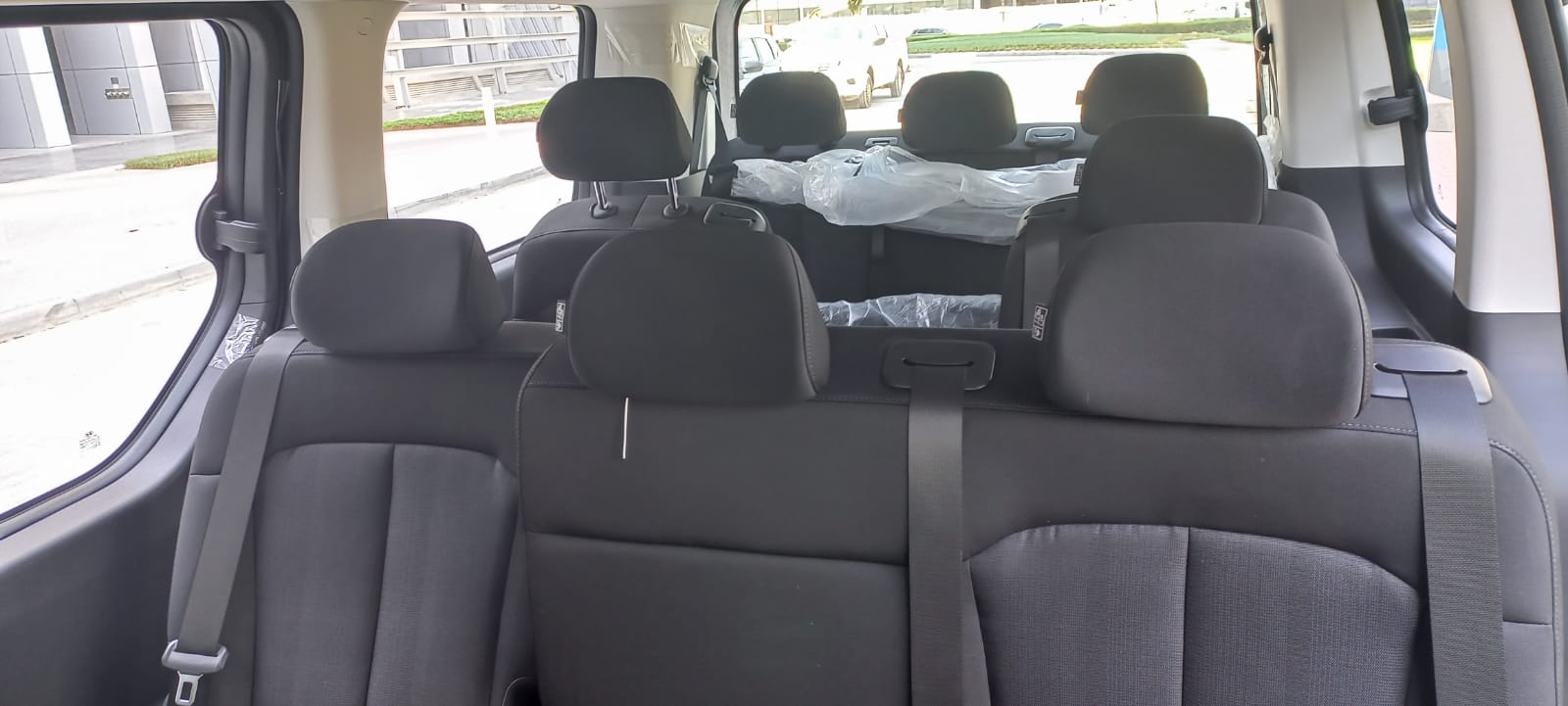 Hyundai		 Staria 11S - Image 2