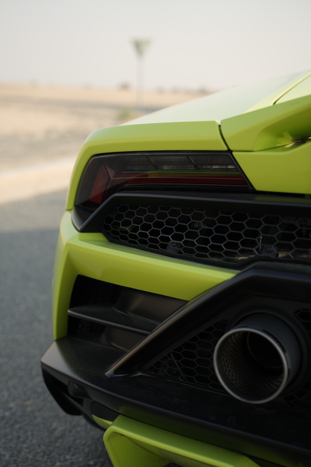 Lamborghini Evo Spyder - Image 5