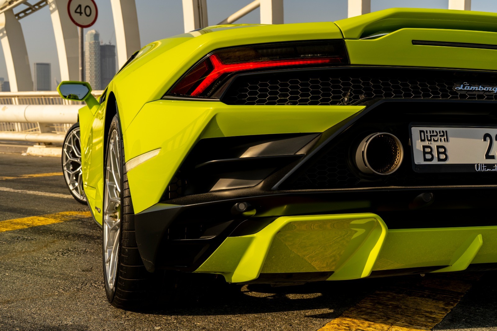 Lamborghini Evo Spyder - Image 12