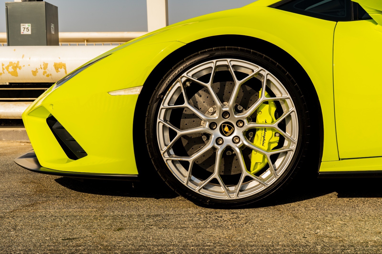 Lamborghini Evo Spyder - Image 16