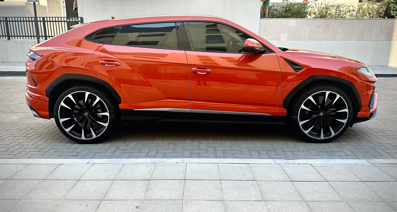Lamborghini Urus - Image 7