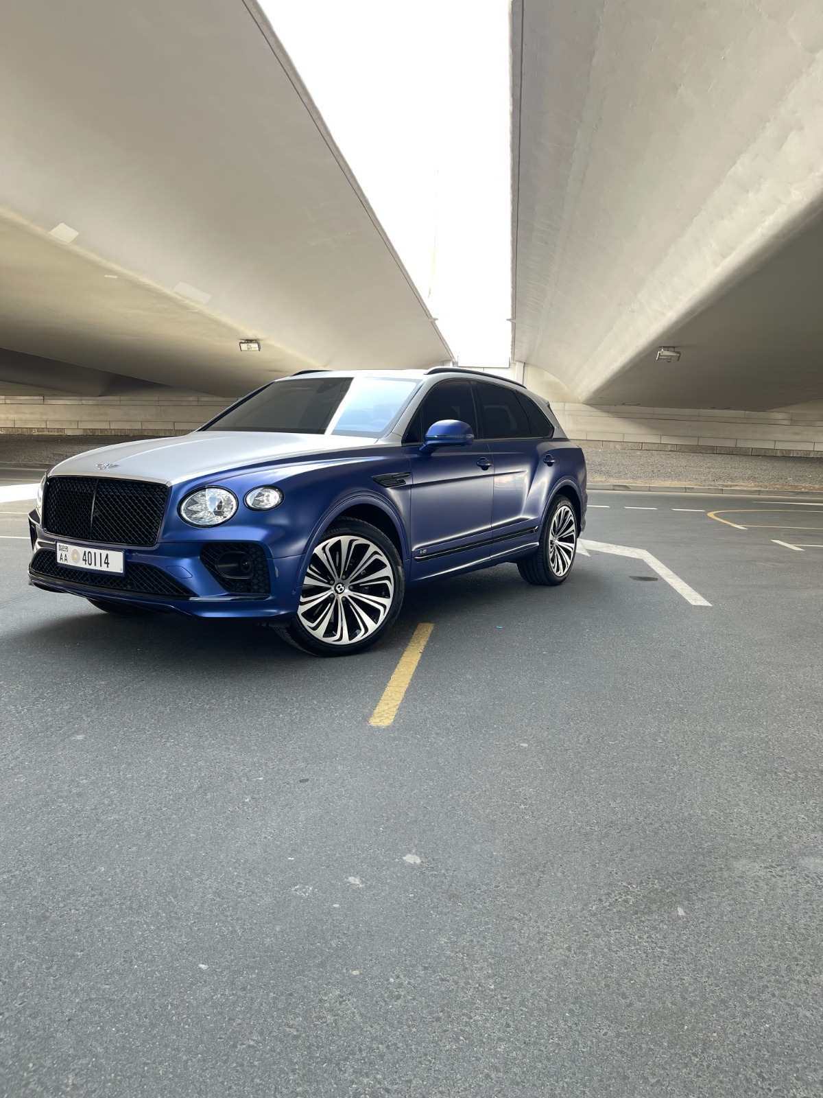 Bentley		 Bentayga - Image 3