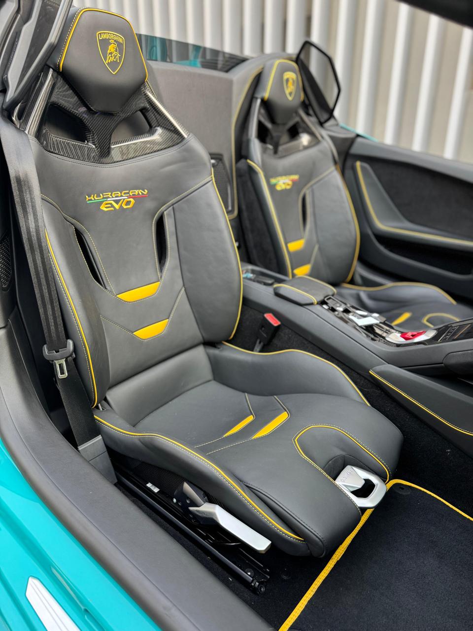 Lamborghini huracan evo - Image 5