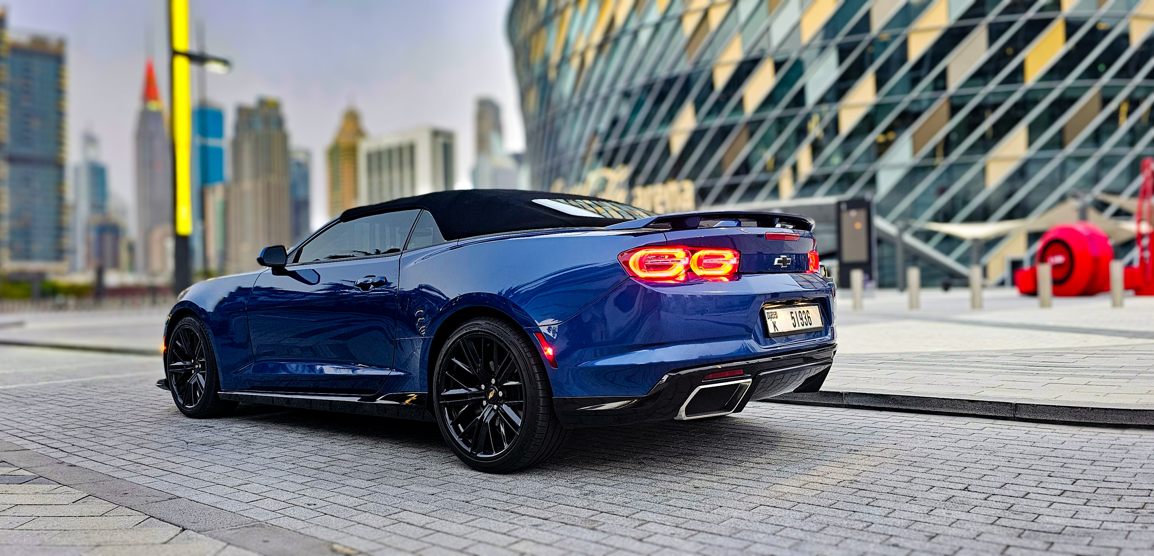 Chevrolet		 Camaro - Image 4