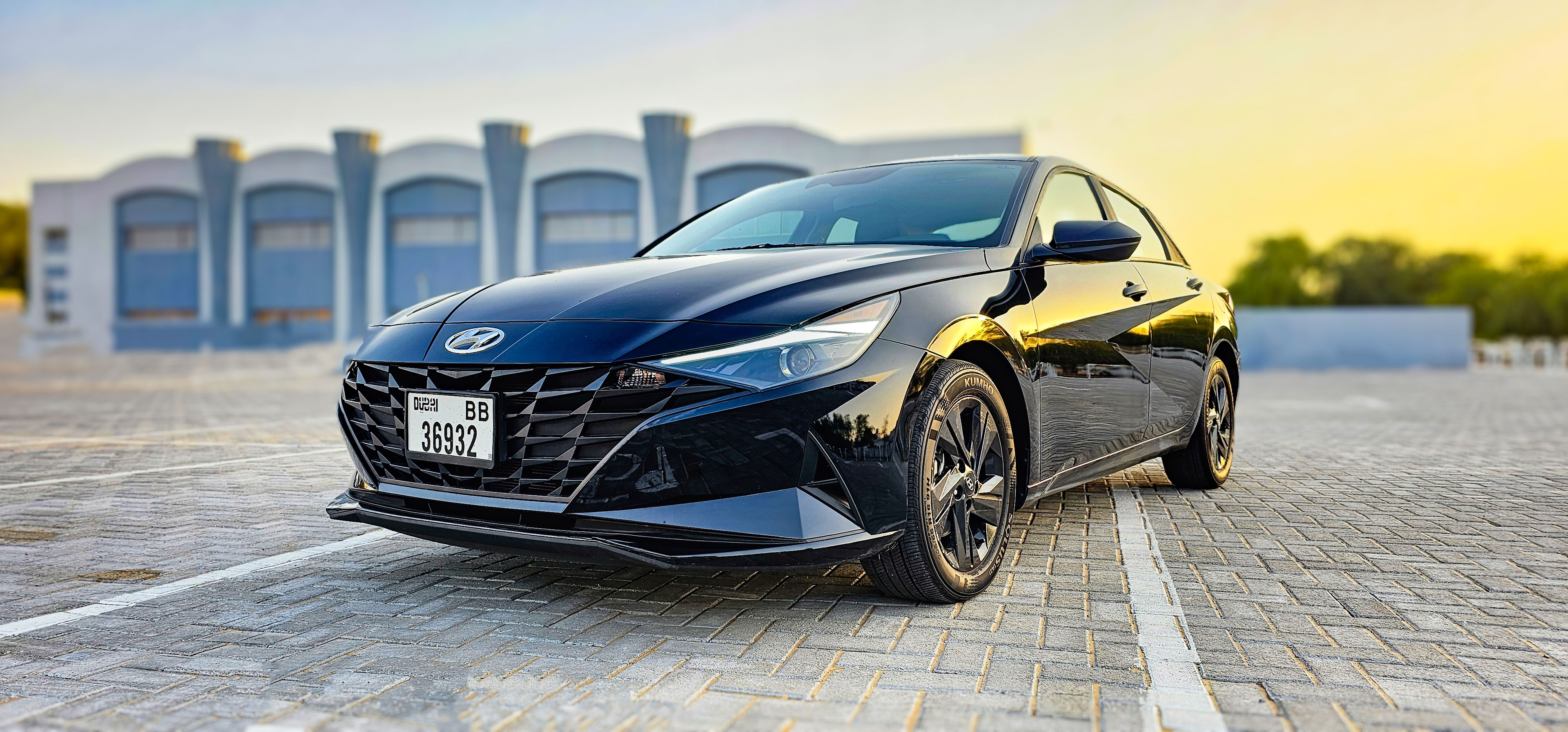 Hyundai		 Elantra - Image 9