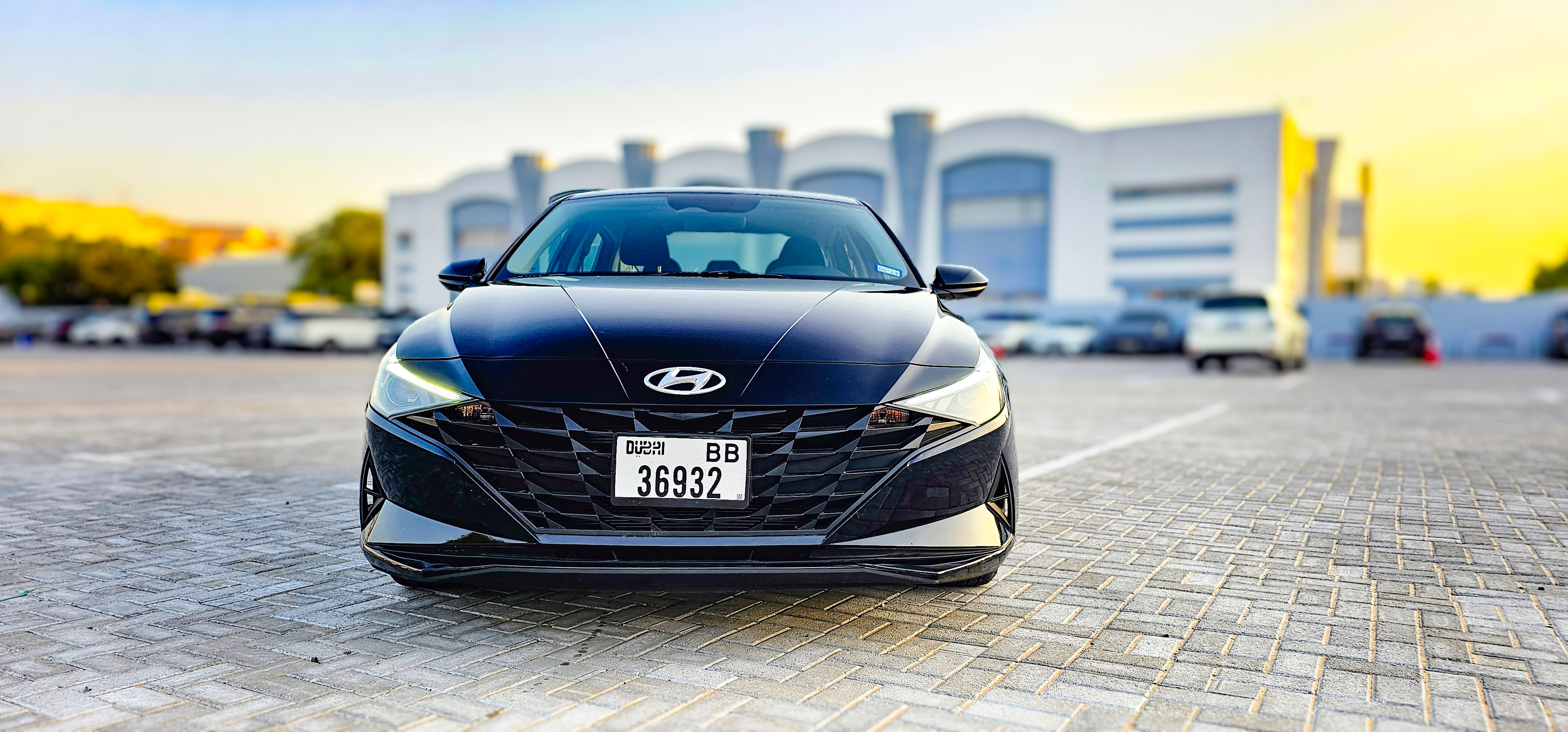 Hyundai		 Elantra - Image 10