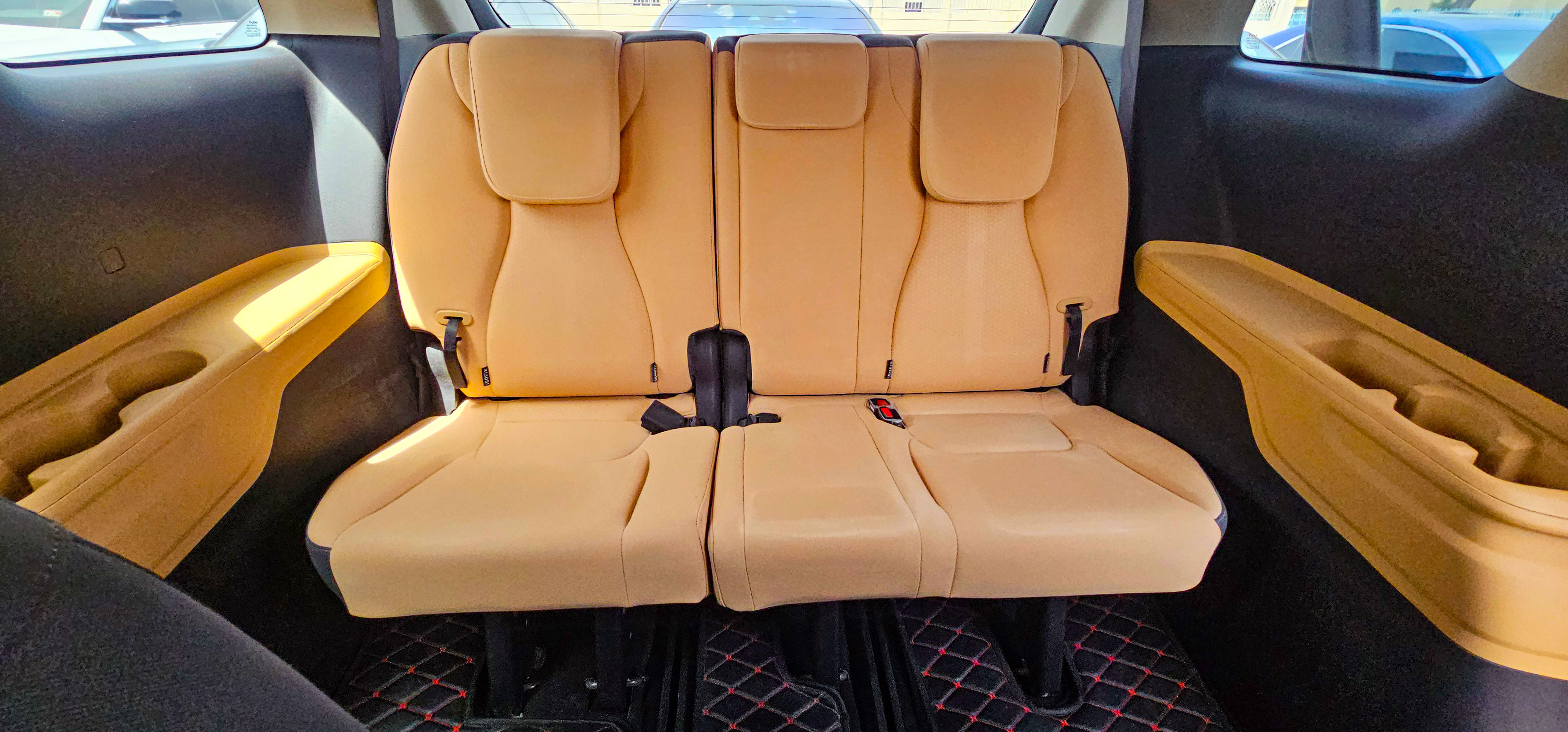 KIA		 Carnival - Image 9