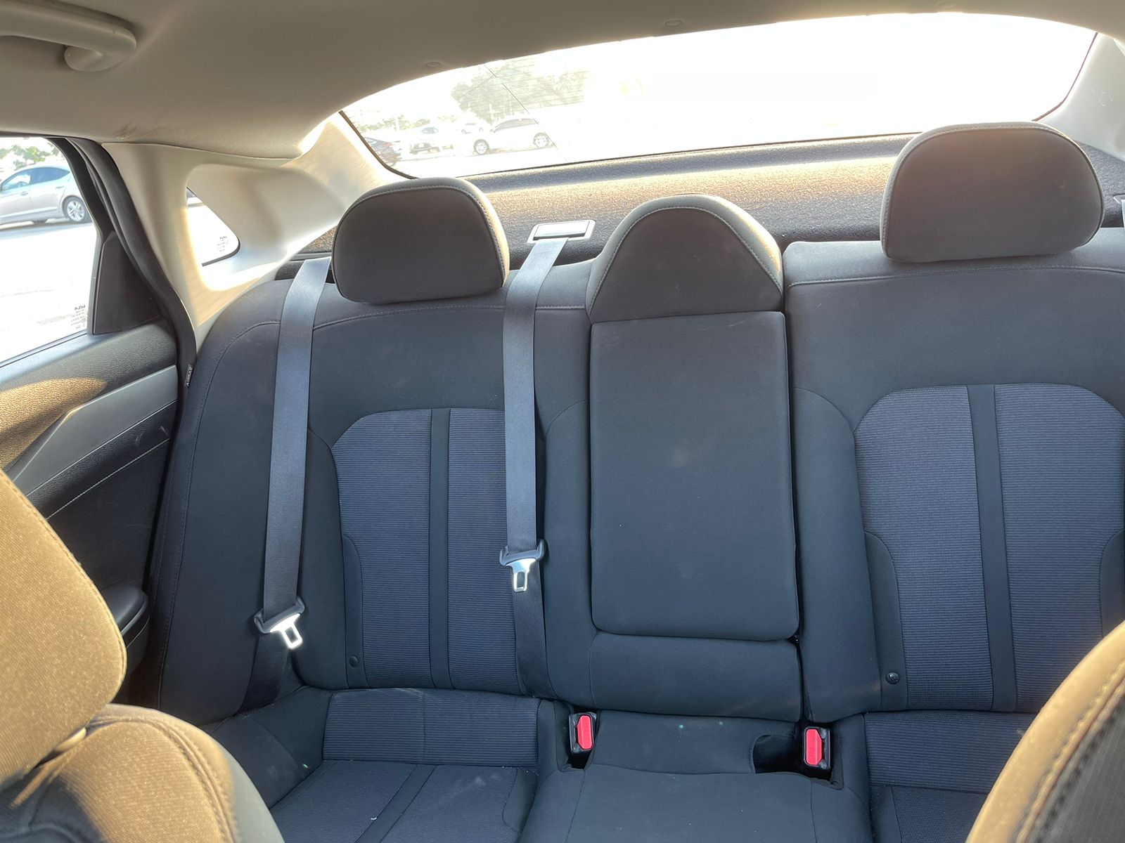 KIA		 Seltos - Image 4