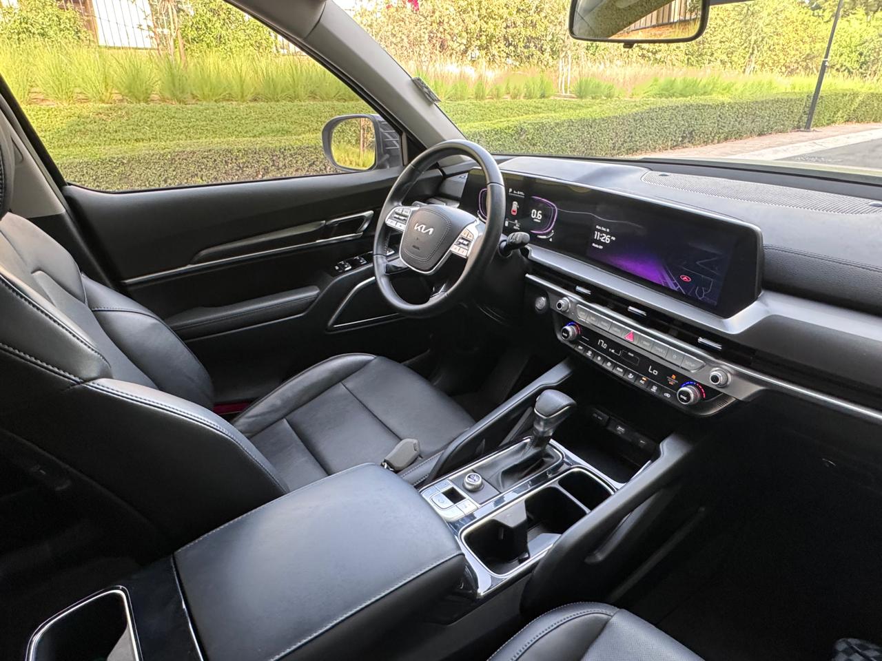 KIA		 Telluride - Image 2