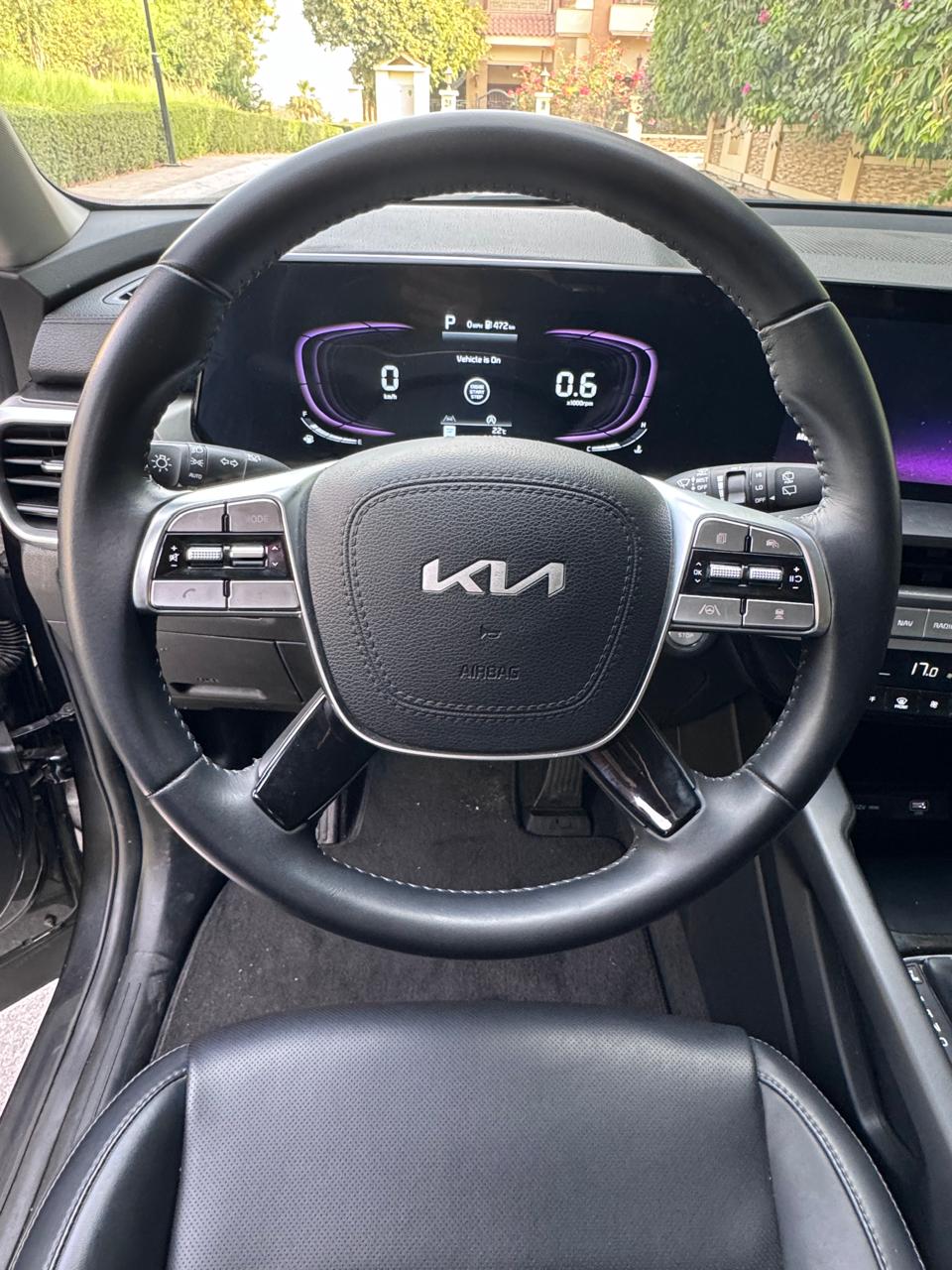 KIA		 Telluride - Image 3