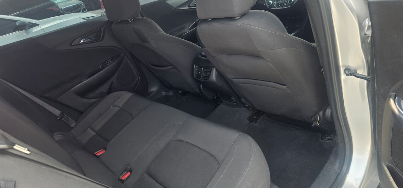 Chevrolet		 Malibu - Image 7