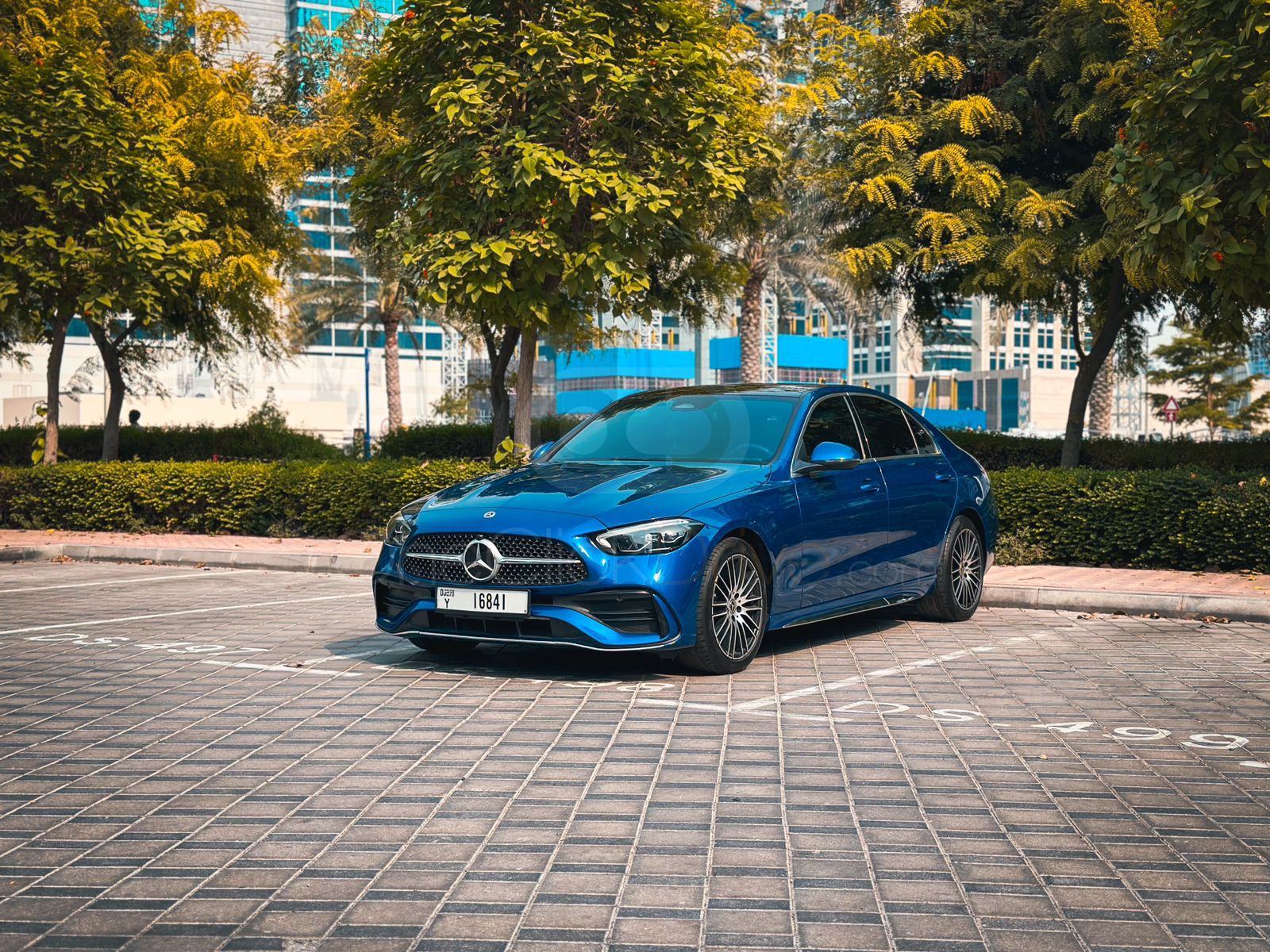 Mercedes Benz   C200 - Image 2