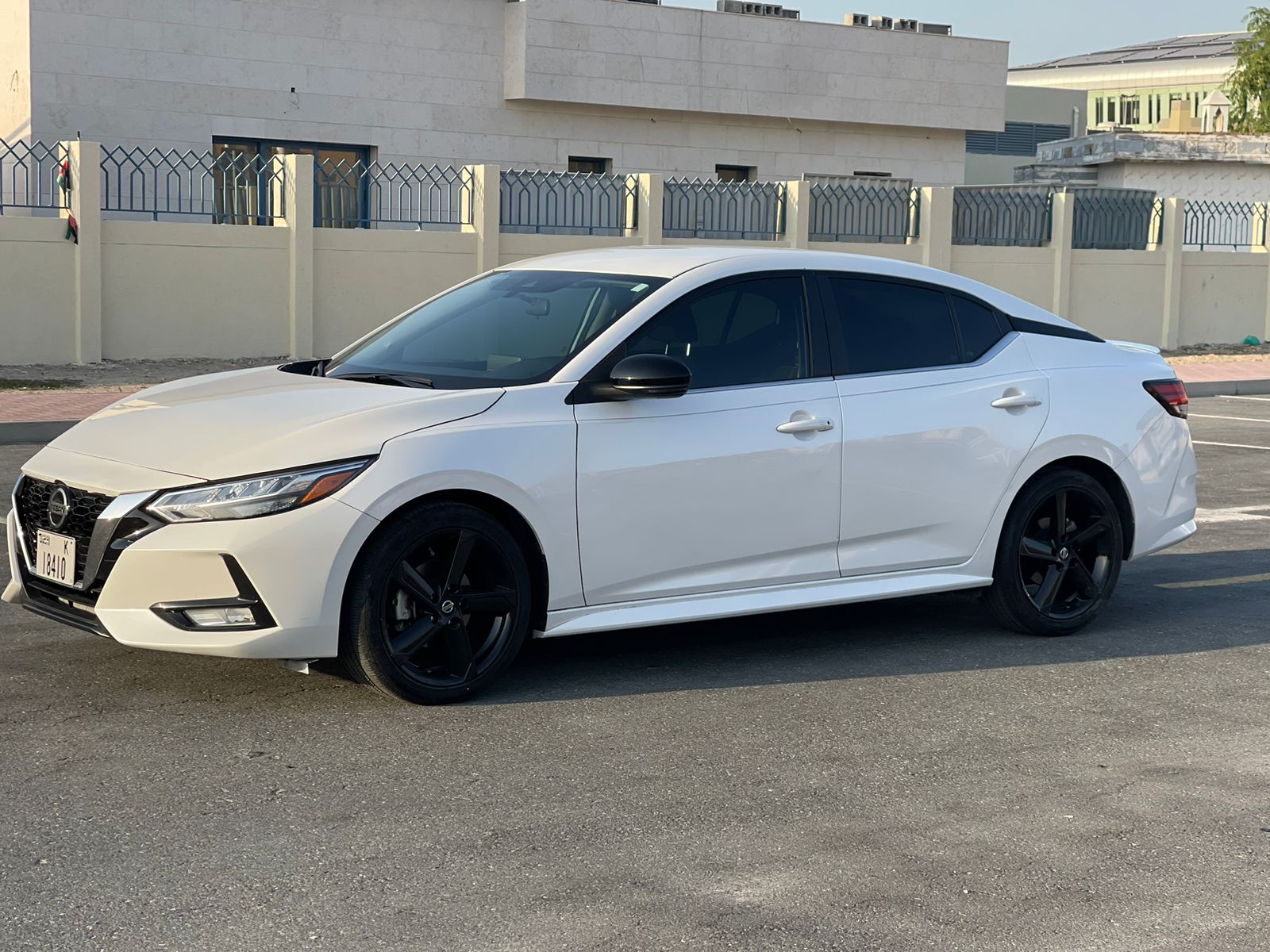 Nissan Sentra - Image 7