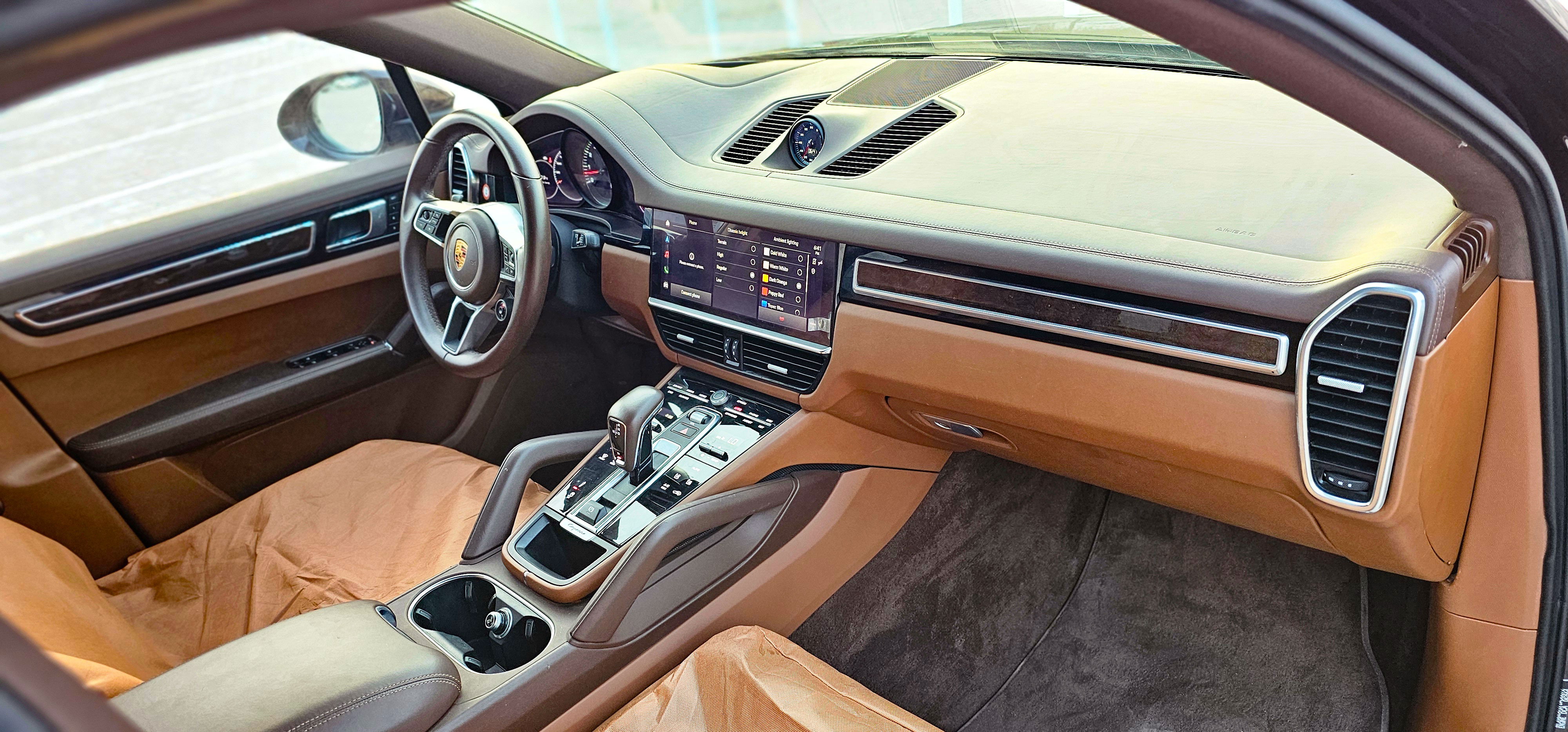 Porsche		 Cayenne - Image 9