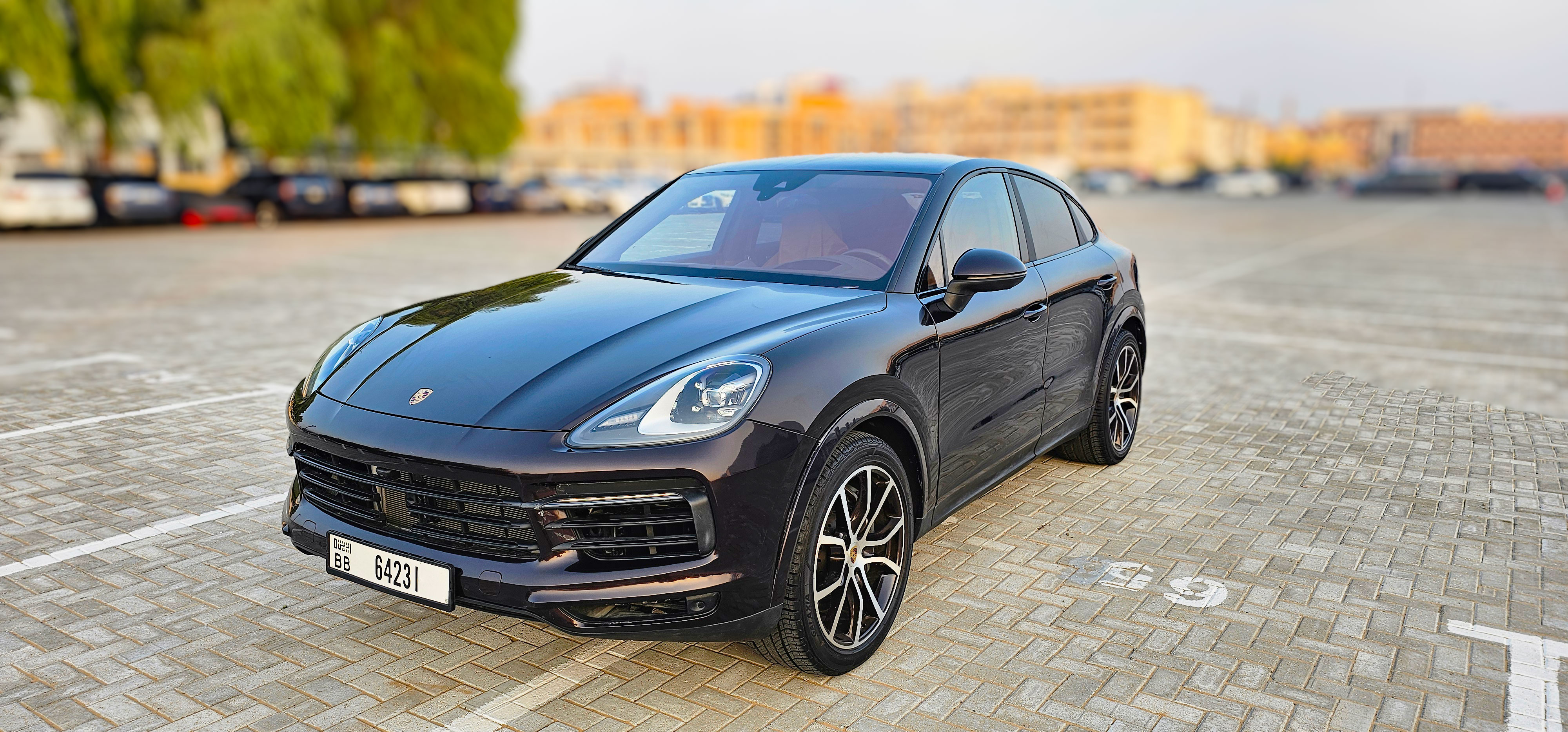 Porsche		 Cayenne - Image 34